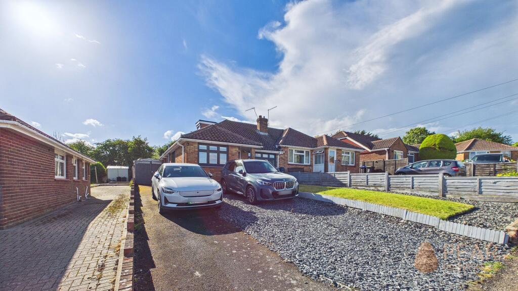 Main image of property: Steyning Close, Sompting, BN15