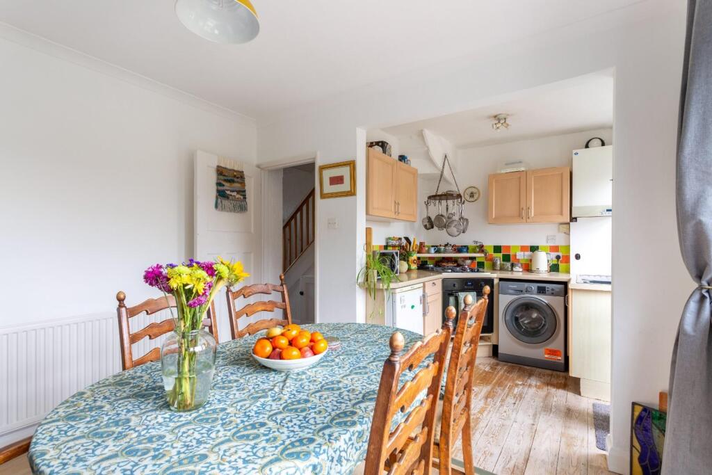 House in Brighton - More