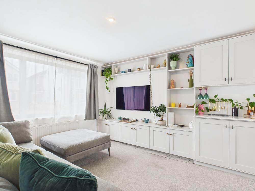 Main image of property: New Street, Staines-upon-Thames, Surrey, TW18