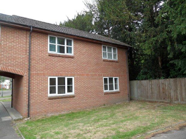 Main image of property: Sheppards Close, Newport Pagnell, Buckinghamshire, MK16