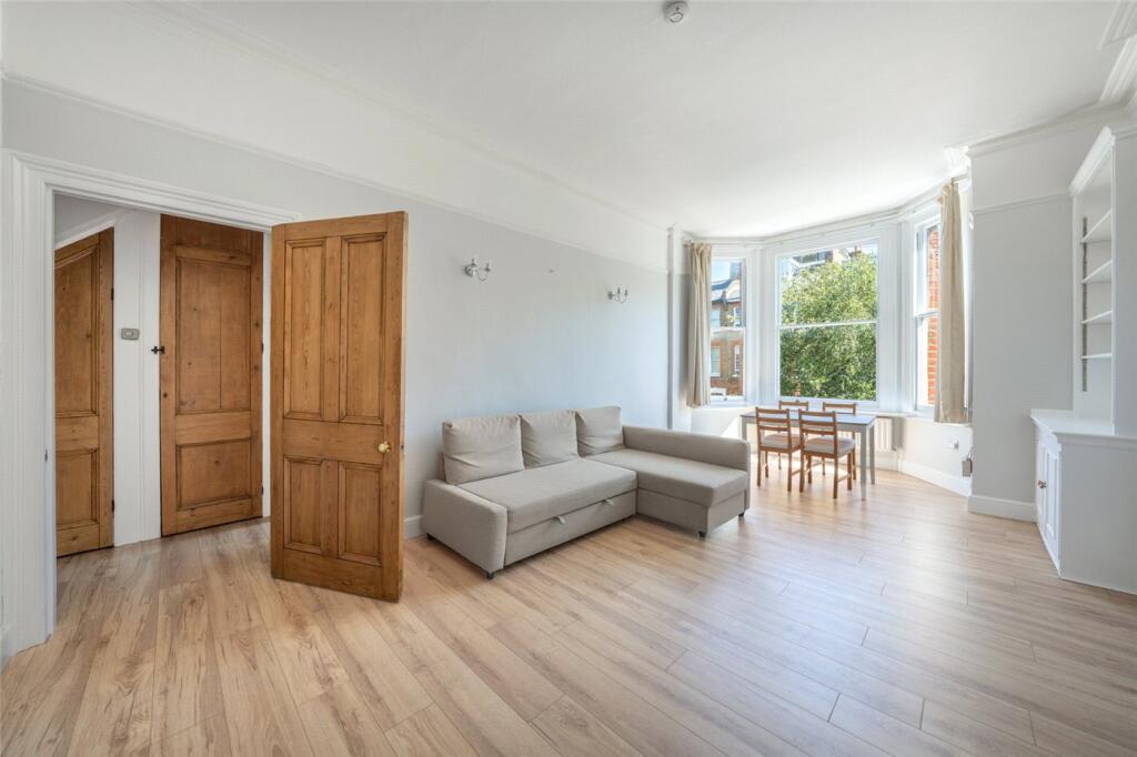 Apartment in London - View 4