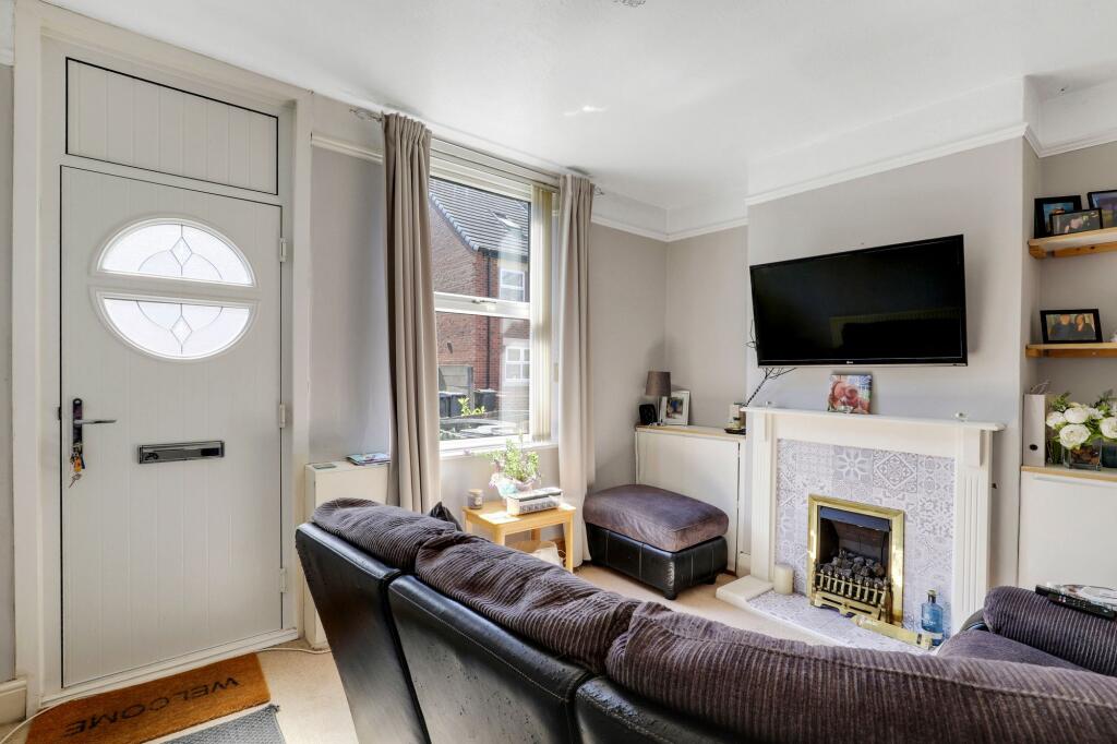 House in Nottingham, Redhill - View 4
