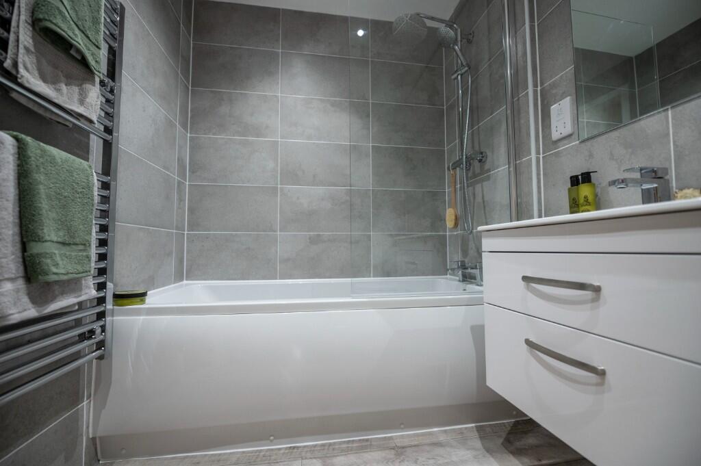 3 bedroom apartment for rent