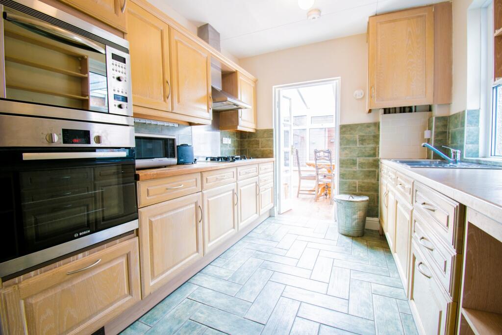 House in Newcastle upon Tyne - View 3