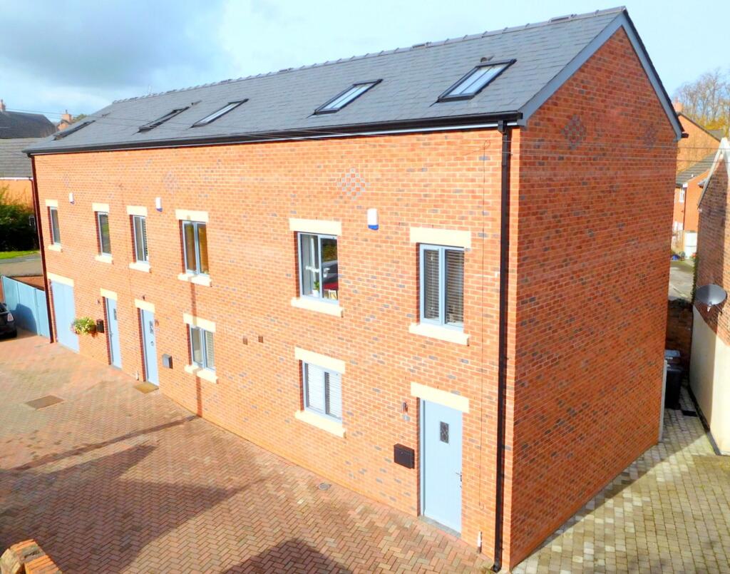 Main image of property: Welsh Row Head, Nantwich, CW5