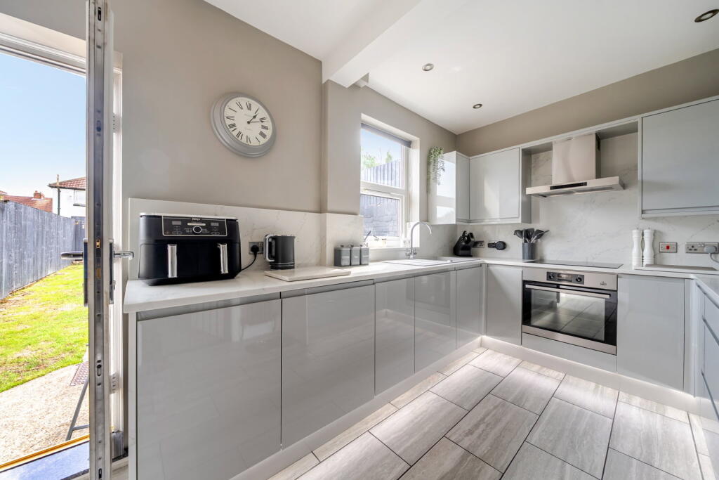 House in York - View 5