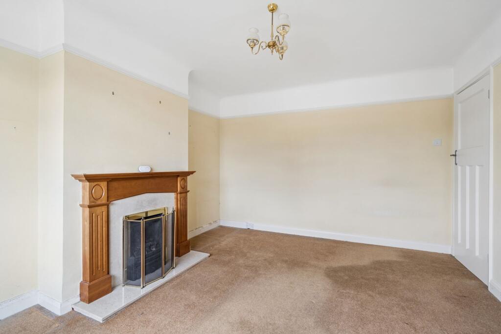 Apartment in Watford - More