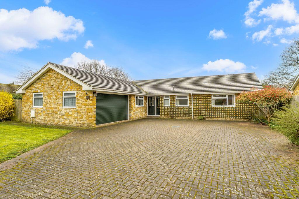 Main image of property: Park End, Croughton