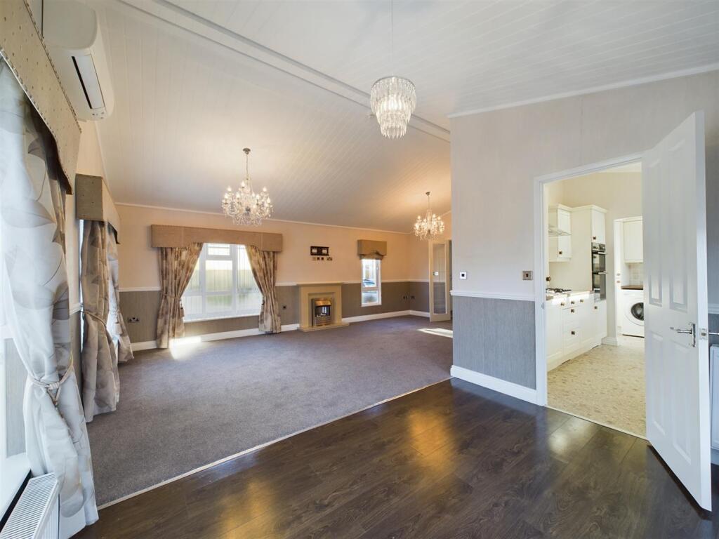 Rushbrooke Lane, Bury St. Edmunds photo 3