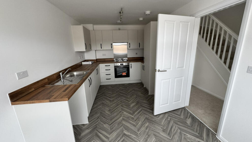 House in Salisbury, Wiltshire - View 5