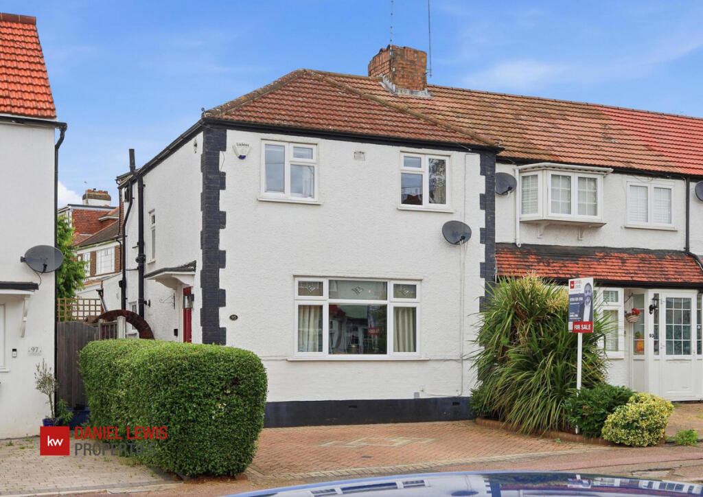 Main image of property: Southern Drive, Loughton, IG10
