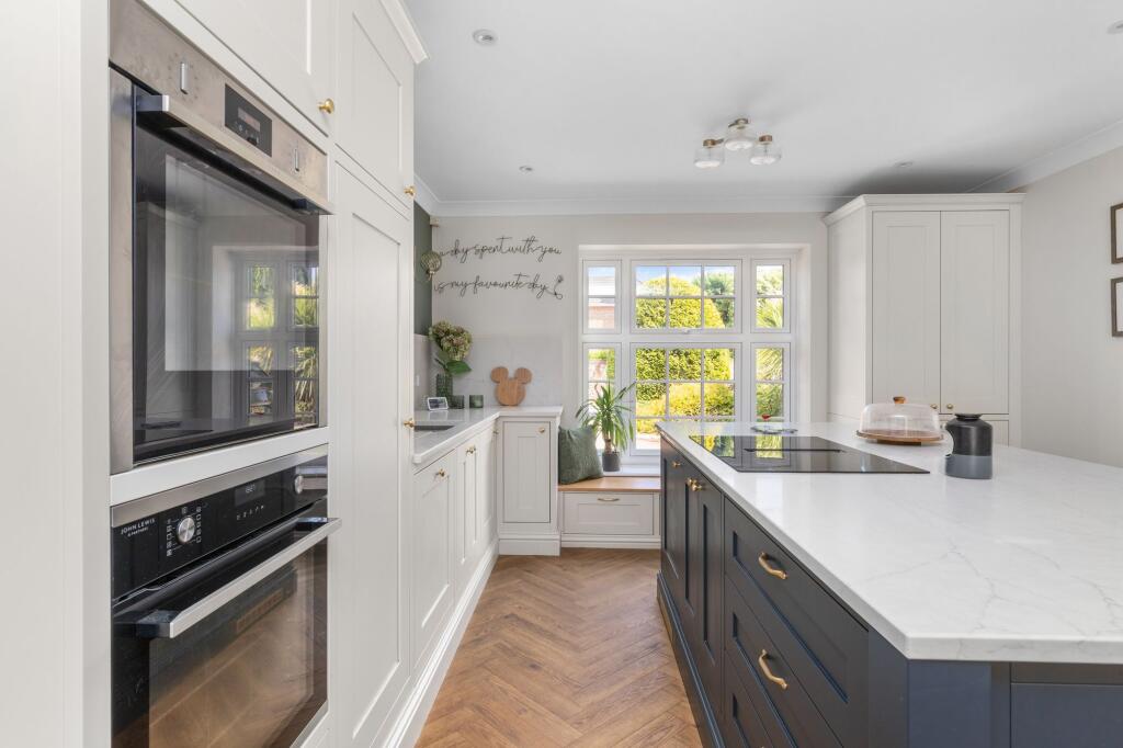 The Oaks, Rustington, BN16 photo 4