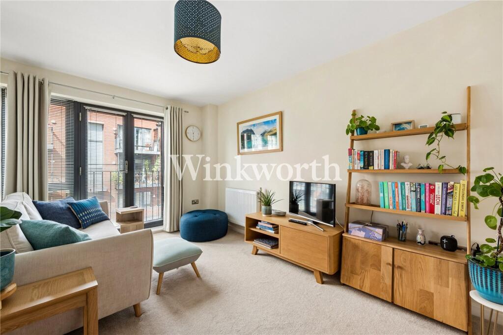 Apartment in London, Hornsey - More