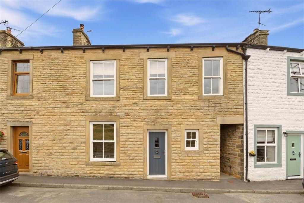 Main Street, Kelbrook, Lancashire, BB18 photo 4