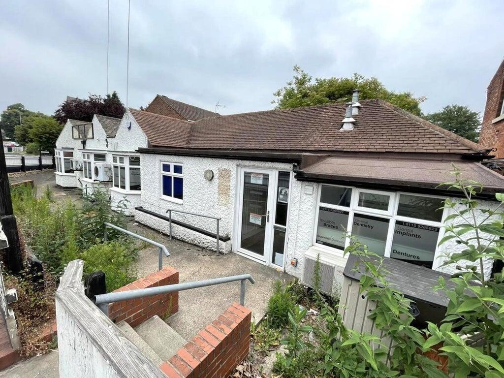 Main image of property: Dental Practice Investment, 88 Mansfield Road, Nottingham, NG5 6GY