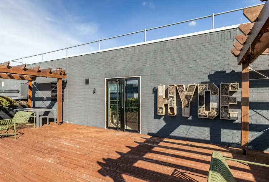 Roof Terrace .png