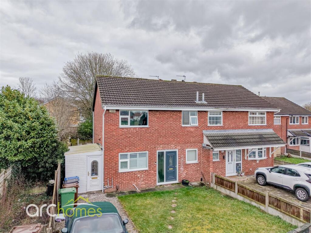 Main image of property: Abbey Lane, Leigh