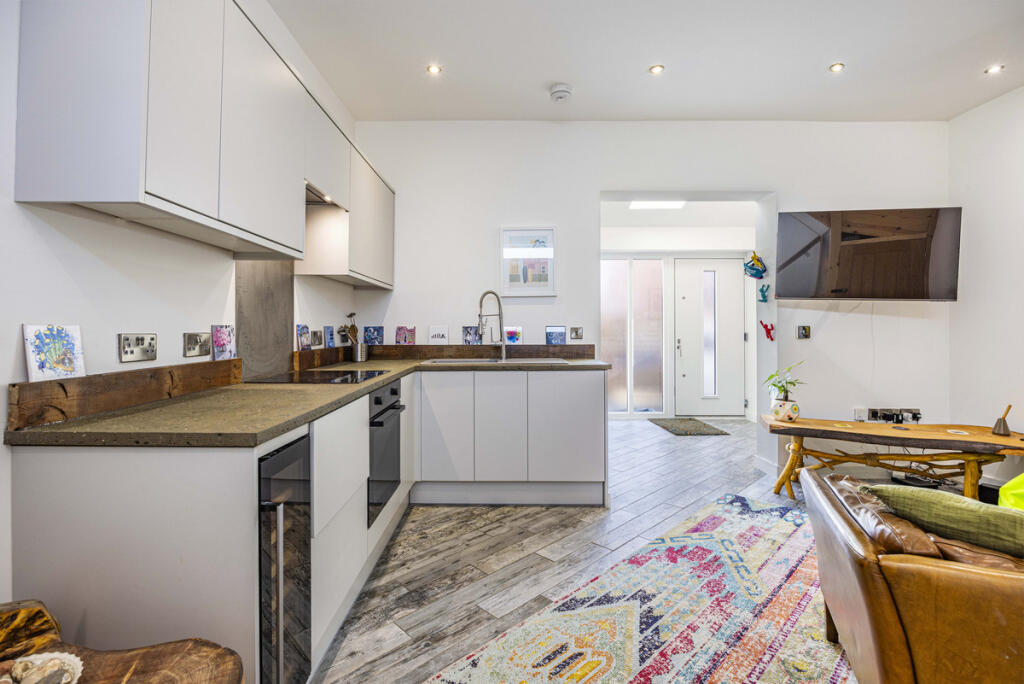 House in Rushcliffe, Lady Bay - View 5