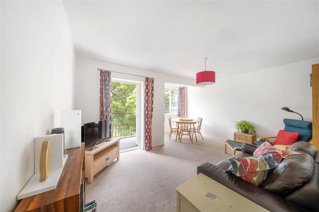 Main image of property: Chobham Gardens, Southfields, London, SW19