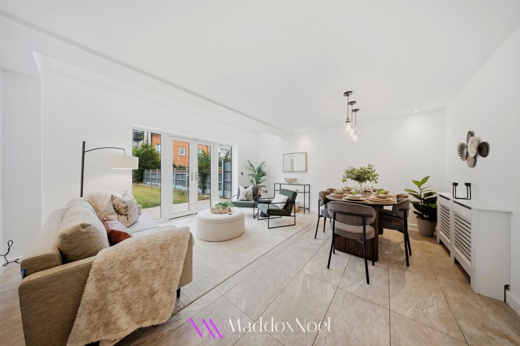 Main image of property: Landos Road, Manchester, M40