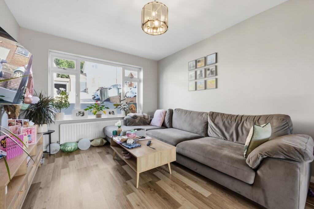 House in Dartford, Darenth - View 5