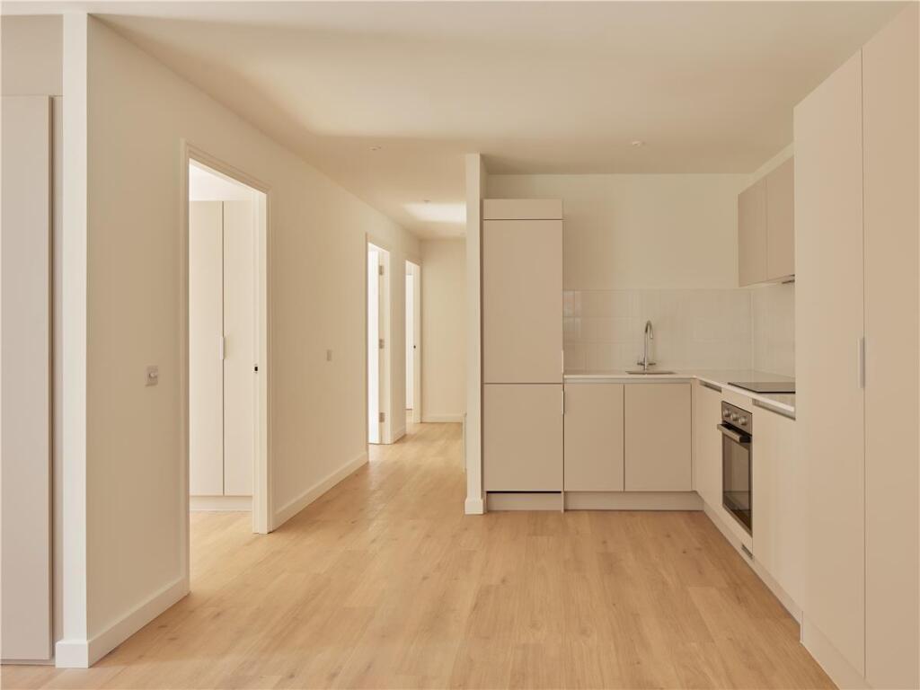 Apartment in Edinburgh - View 5