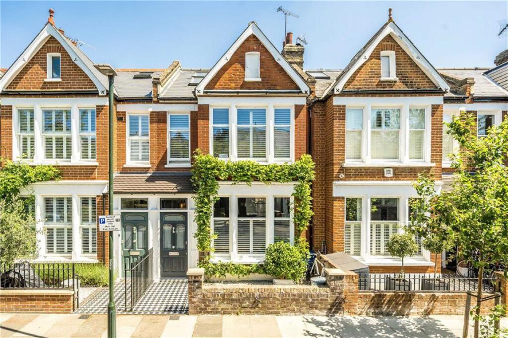 Main image of property: Elm Grove Road, Barnes
