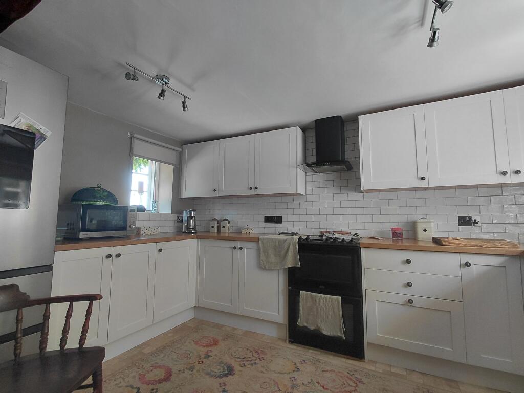 House in Lacock - View 4