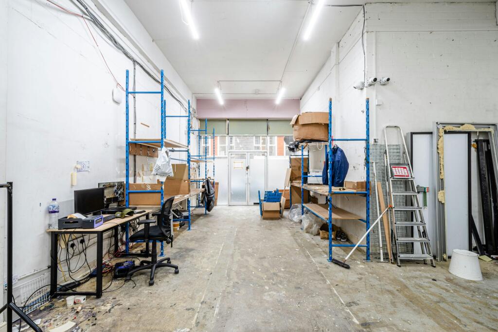 Plumbers Row 18 U1 - Low Res 4.jpg