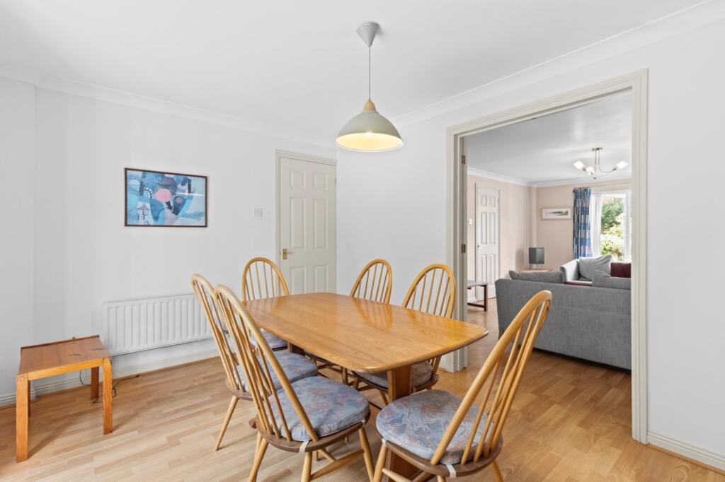 House in Tonbridge - View 4