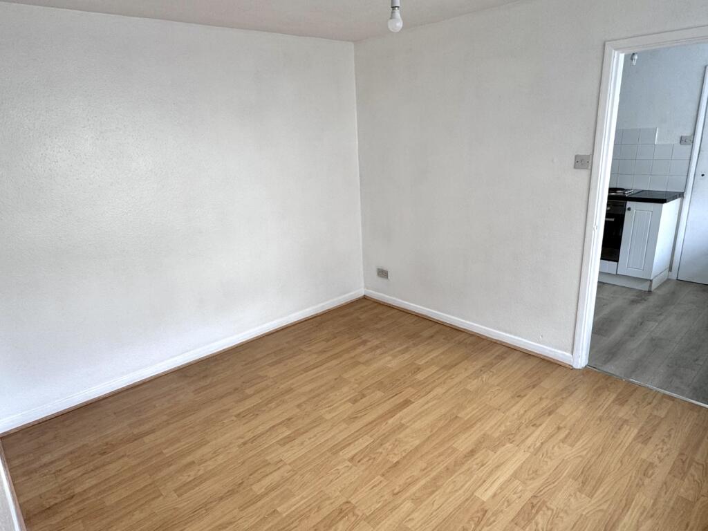 House in Lincoln, Lincolnshire - View 5