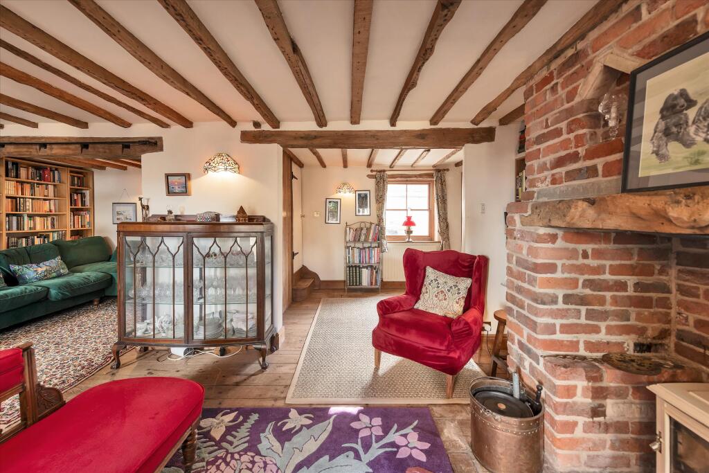 House in Huntingdonshire, Huntingdon - More