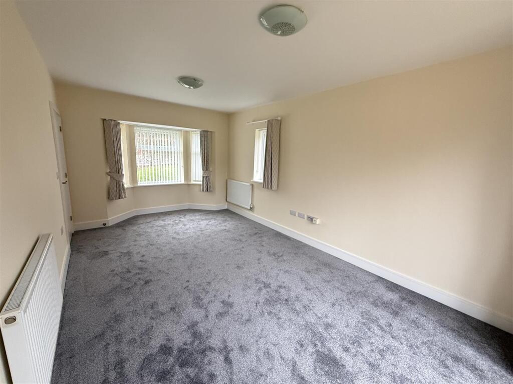 Bath Road, Castle Gresley, Swadlincote photo 2