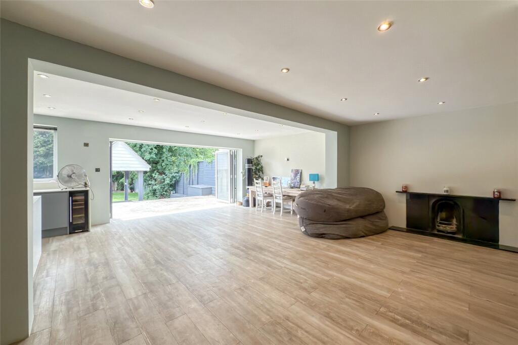 Additional image 3 of Tippendell Lane, Park Street, St. Albans, Hertfordshire, AL2