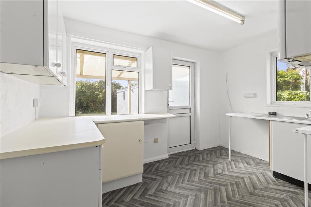 House in Brighton - View 4