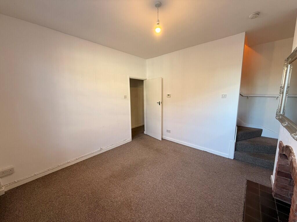 House in Crewe, Cheshire East - View 5