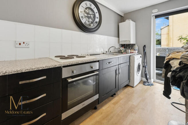 Flat_Kitchen