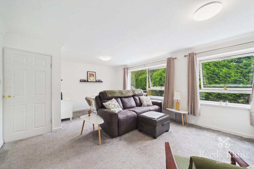 Apartment in Sheffield - View 2
