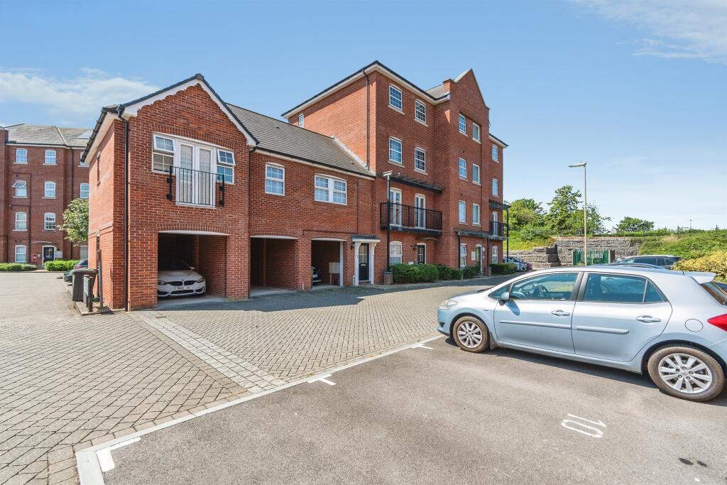 Main image of property: Ashton Gardens, Eastleigh