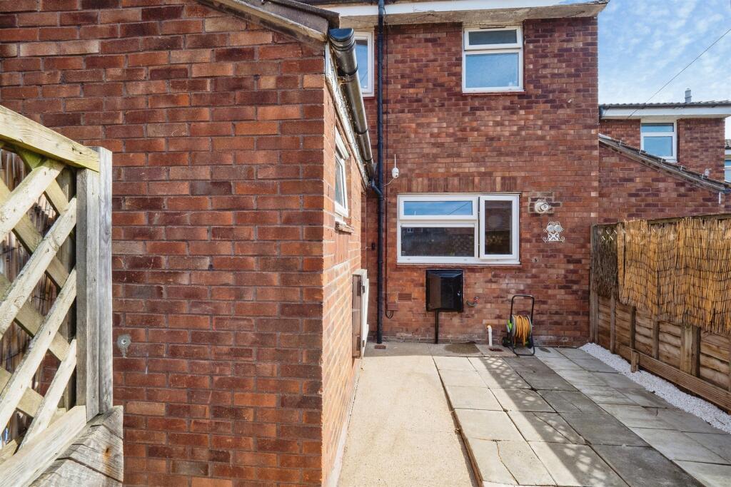 Main image of property: Curlew Close, Bransholme, Hull
