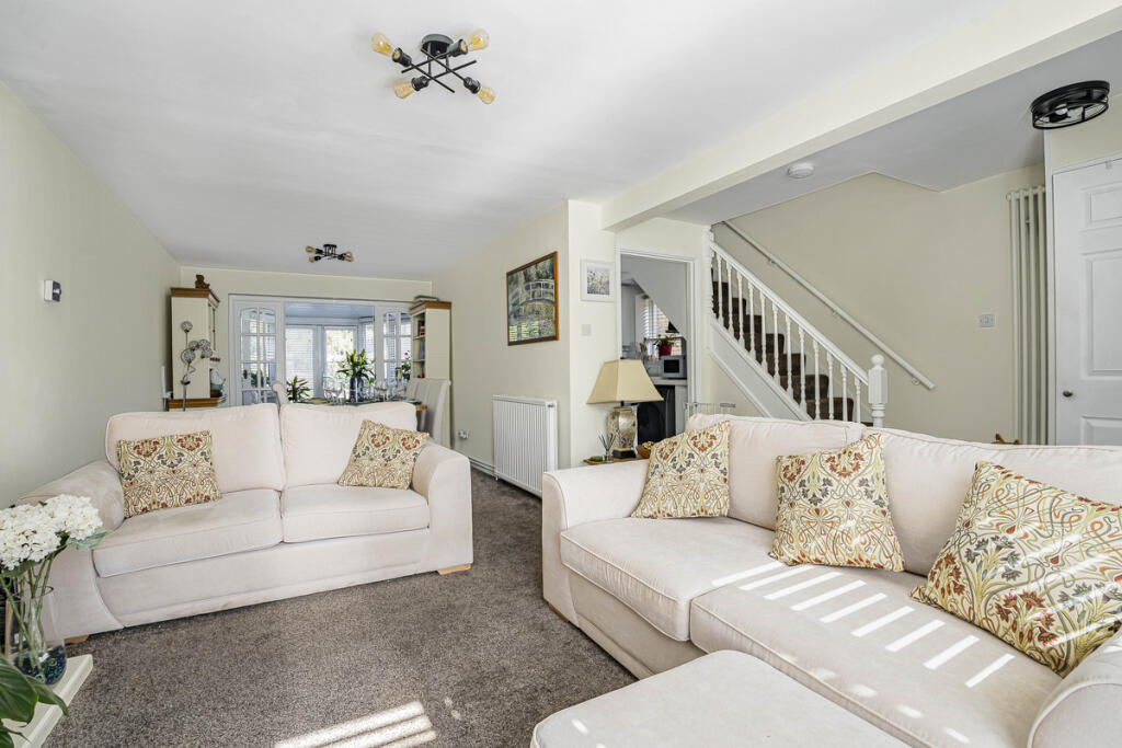 Additional image 3 of Ringway Road, Park Street, St. Albans, Hertfordshire, AL2