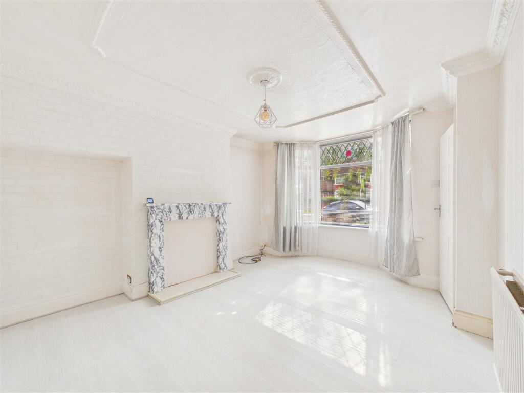 House in Hessle, East Riding of Yorkshire - View 2