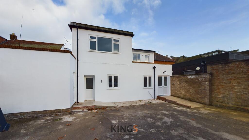 Main image of property: Town Centre, Hatfield, AL10