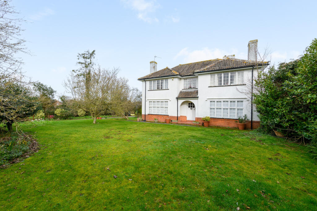 Main image of property: Broadway, Edington