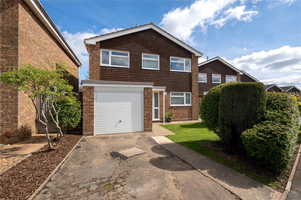 Main image of property: Hoylake Close, Bletchley, Milton Keynes, MK3