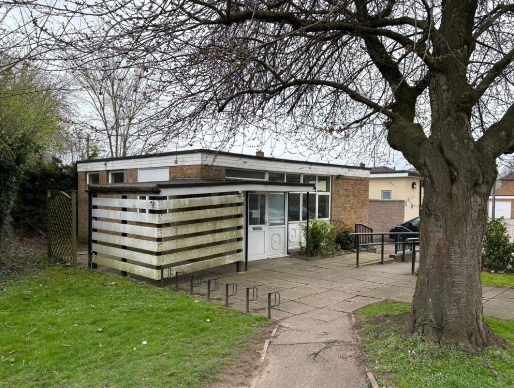 Main image of property: Bracebridge Heath Former Library, London Road, Bracebridge Heath, Lincoln, LN4 2LA