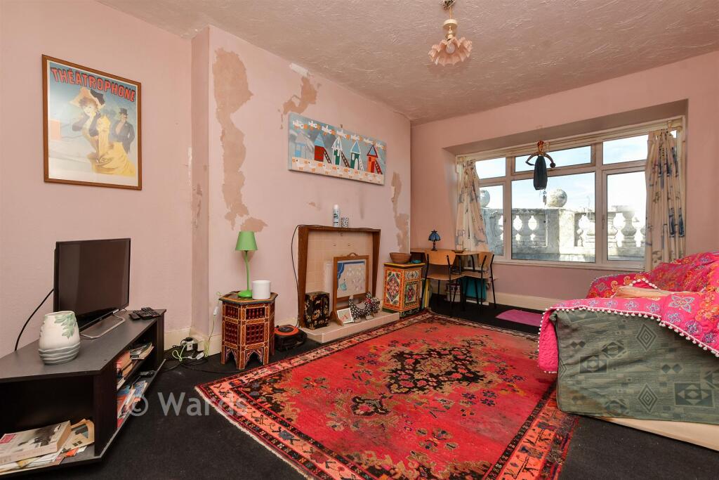 Apartment in Thanet, Cliftonville West, Cliftonville - More