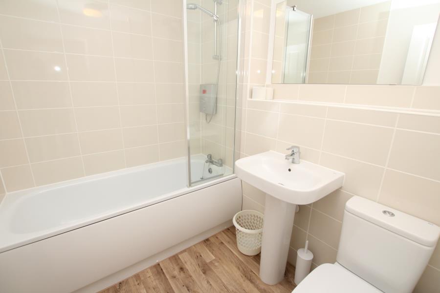 6 bedroom town house for rent in Slade Baker Way, BS16 — photo 6