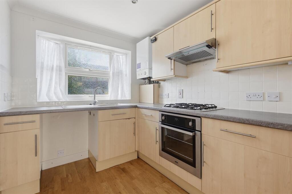 Albany Road, Enfield – pohled 6