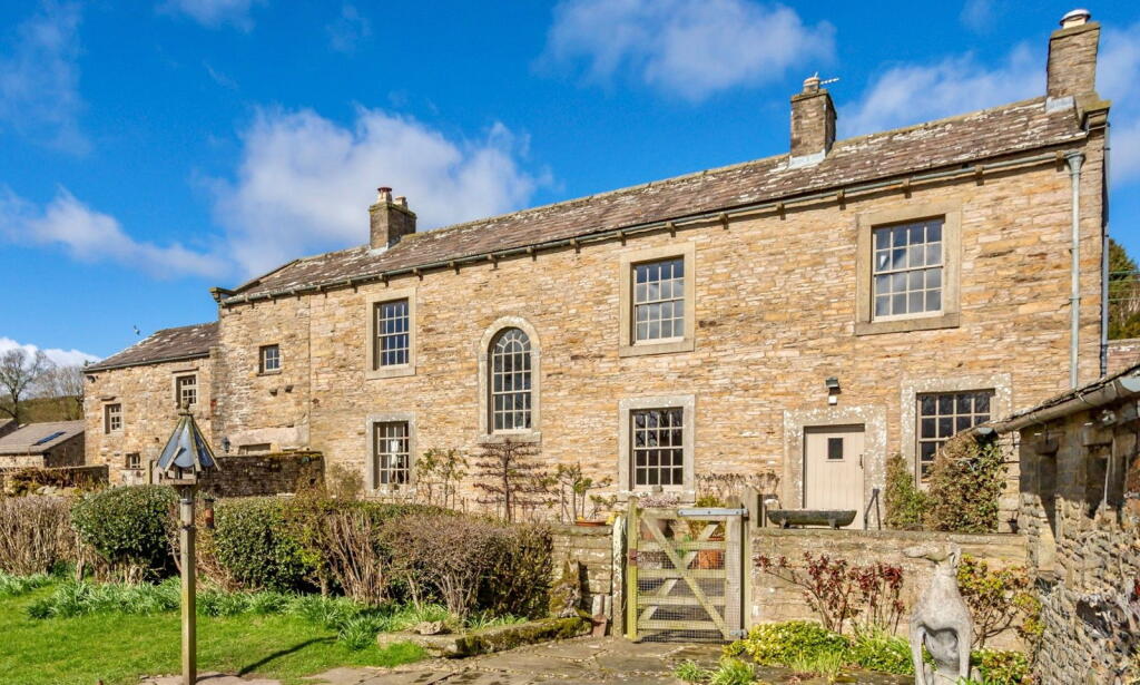 Main image of property: The Mount, Carlton, Leyburn, DL8 4BD